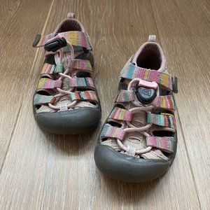 COPY - Keen water shoes toddler size 8